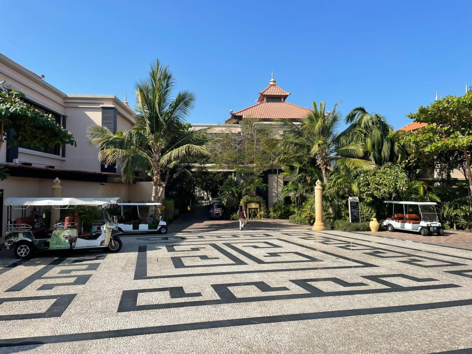 Luxurious 2 Bedroom Apartment In Anantara Hotel And Residences Dubai Exterior foto